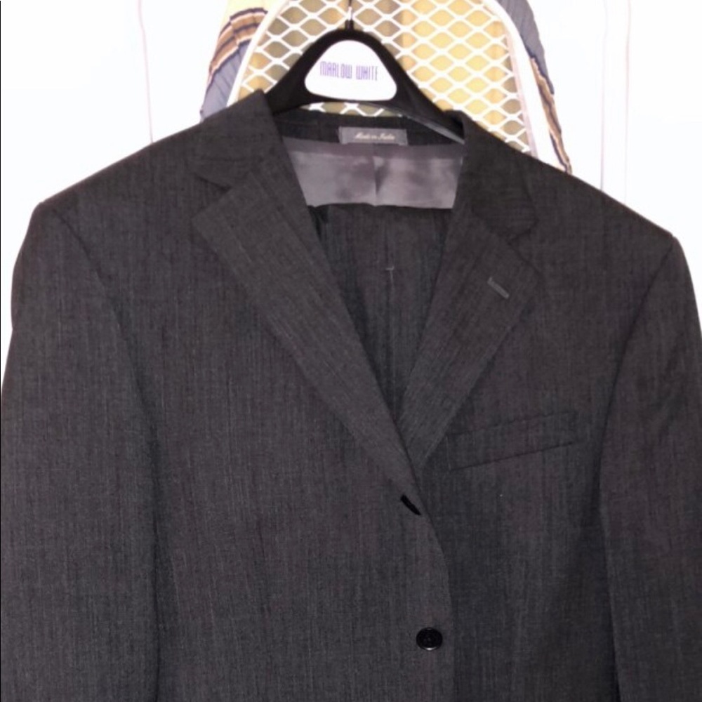 Oscar de la Renta Suit - 42S